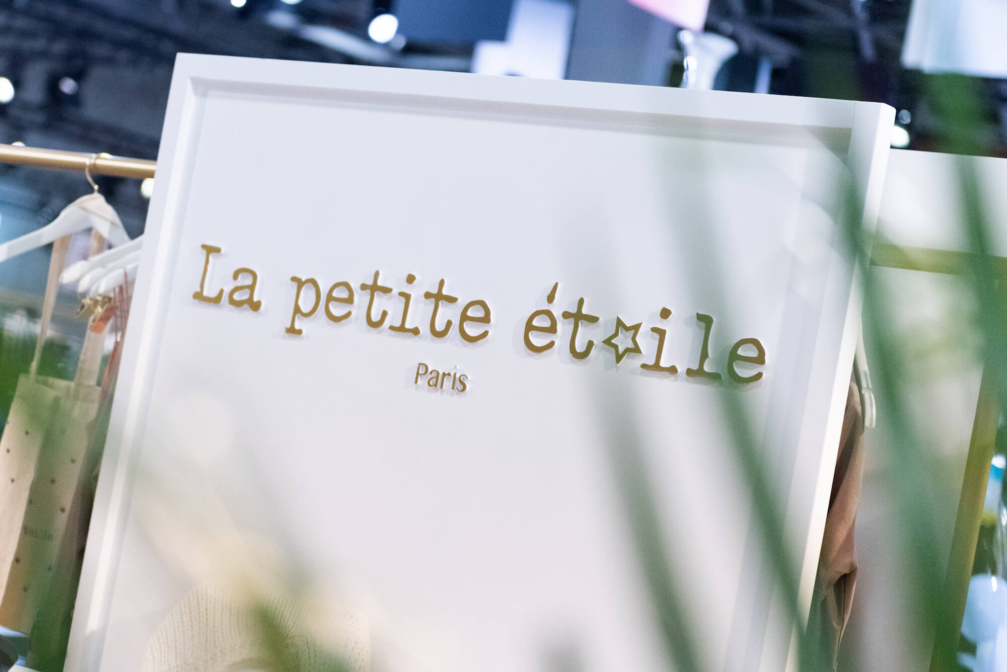 La petite étoile, ancrée dans la fashion nova